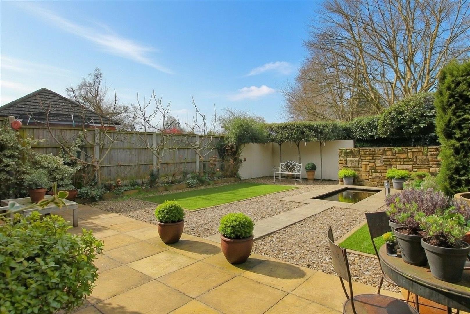Shrubbery Gardens, Kidderminster